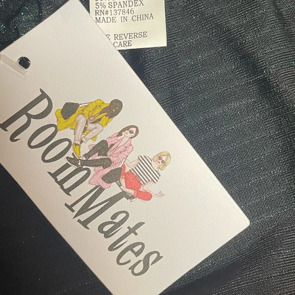 green and black sparkly backless top with silver chain straps - Picture 7 of 7